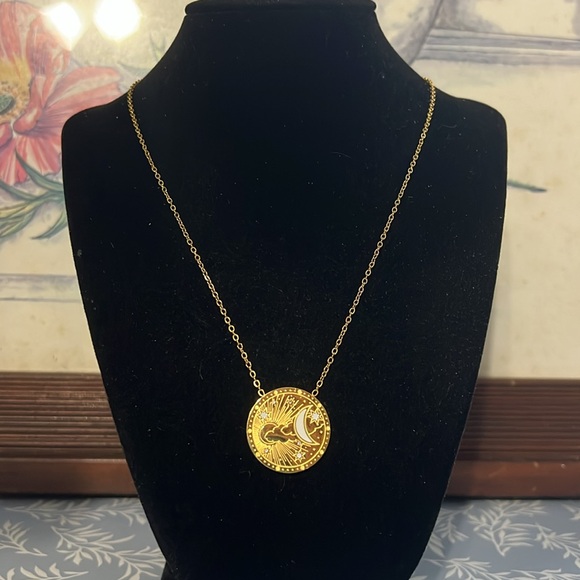 18k gold plated stainless steel sun, clouds & moon pendant necklace - Picture 2 of 4